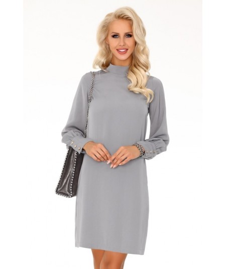 Minimalistyczna sukienka o luźniejszym fasonie szarość