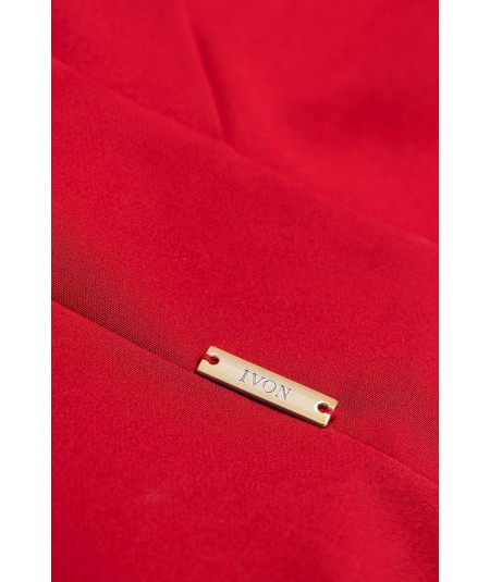 czerwona kopertowa sukienka ivon