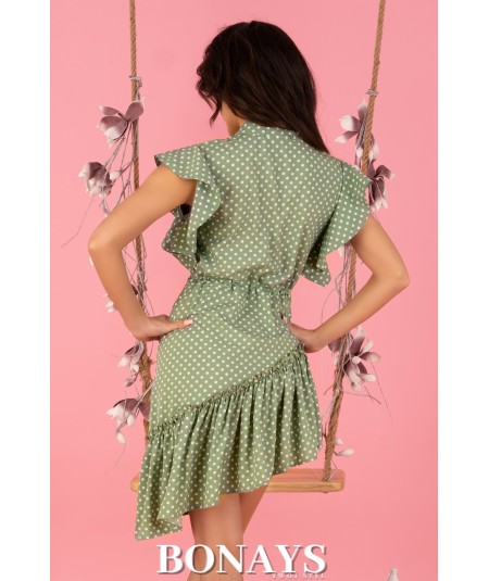 zielona sukienka w groszek merribel