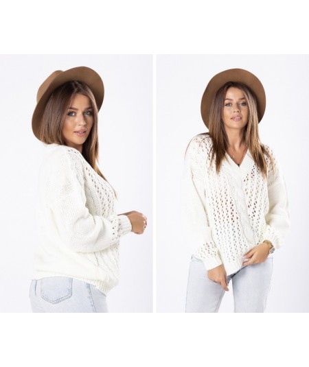 kremowy oversizowy sweter damski