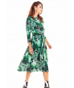 Prosta sukienka midi z gumeczka w pasie zielona