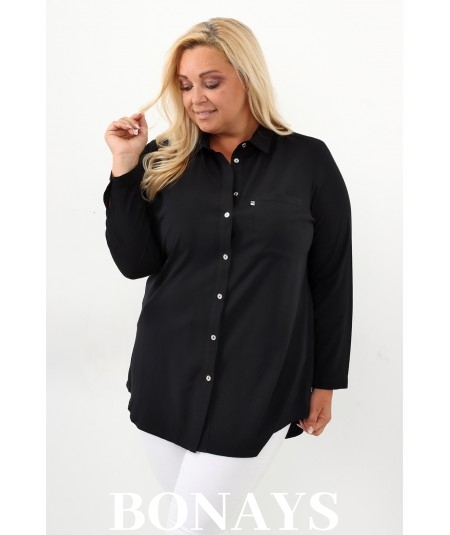Klasyczna czarna koszula damska plus size