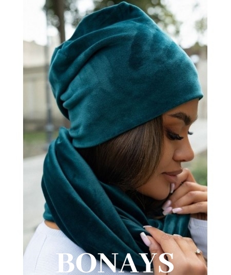 Zielony welurowy komplet czapka i komin