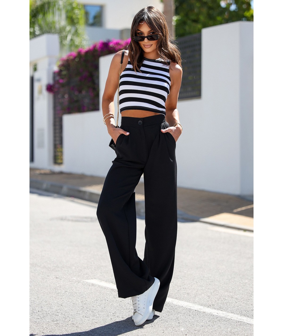 Szerokie czarne spodnie z gumą w pasie Bahari palazzo