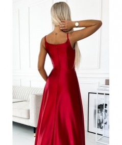 Czerwona długa satynowa suknia na ramiączkach Chiara na studniówkę