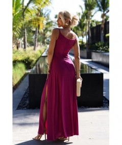 Brokatowa sukienka maxi na ramiączkach dekolt w serek Chiara Fuksja