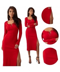 Czerwona elastyczna sukienka z guziczkami w dekolcie LUMINA