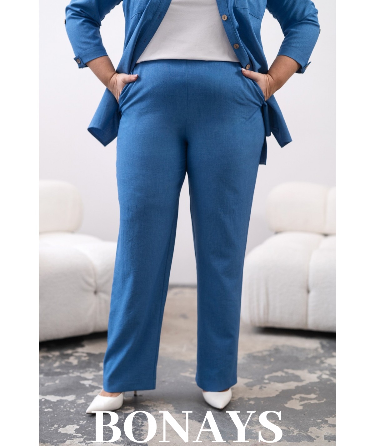 Rita - Lniane gładkie spodnie z szeroką nogawką i kieszeniami niebieskie
