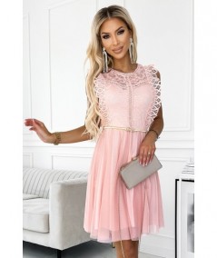 Brzoskwiniowa krótka sukienka z koronką i tiulową podszewką Greta