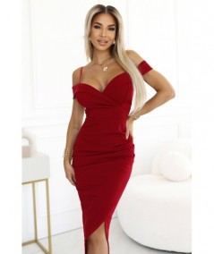 Bordowa Sukienka midi z odkrytymi ramionami i dekoltem serce Callie