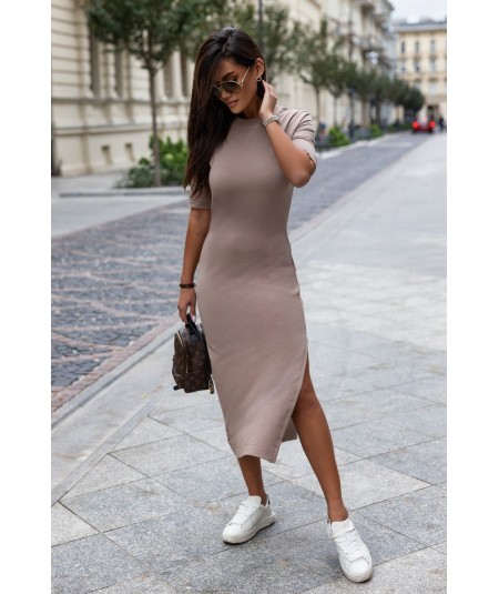 Kawowa sukienka midi z rękawem do łokcia Matilde