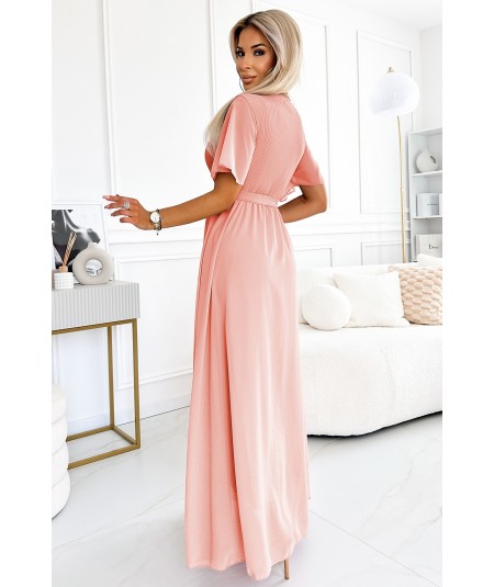 Brzoskwiniowa długa sukienka z plisowanym dekoltem i wiązaniem Emili