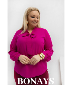 Różowa koszula damska z krawatką wiązaną w kokardę - duże rozmiary