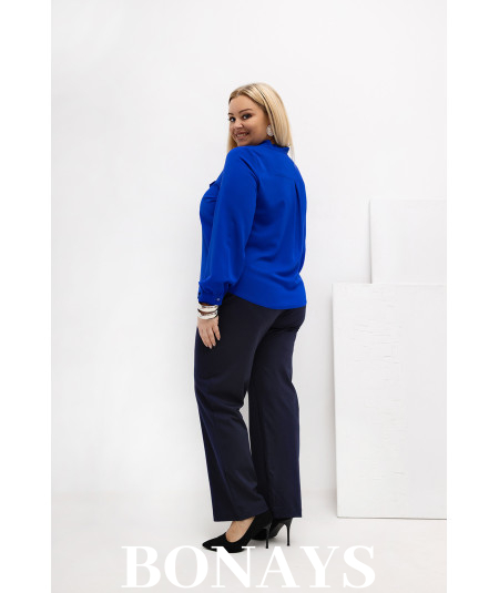 Chabrowa koszula damska z krawatką wiązaną w kokardę - duże rozmiary