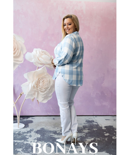 Koszula w niebieską krate, rękaw 3/4 i zapinanie na guziki Plus Size